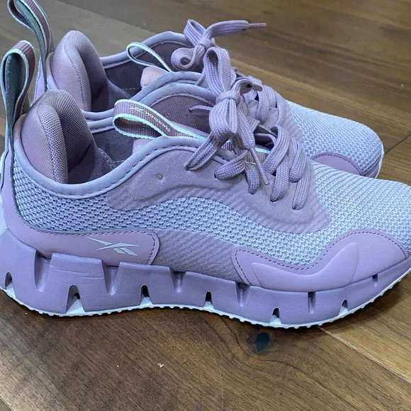 Women’s Reebok Running Shoes - Picture 7 of 9